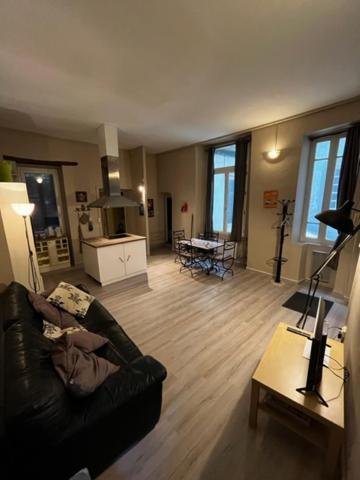Cosy House T3 City Center, Museum, Place Carnot カルカソンヌ エクステリア 写真