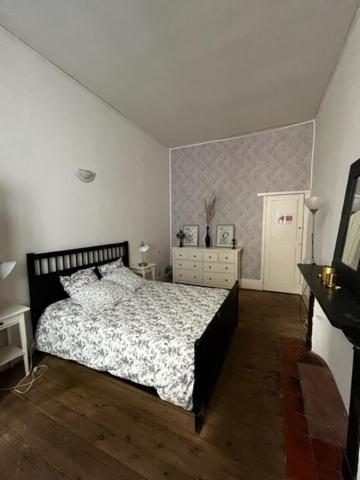 Cosy House T3 City Center, Museum, Place Carnot カルカソンヌ エクステリア 写真